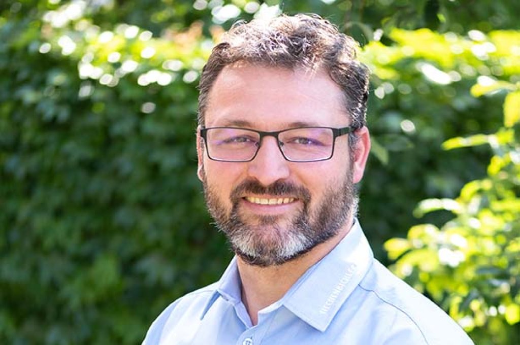 Dr. Hanspeter Hueter - General Manager at Hechenbichler GmbH.
